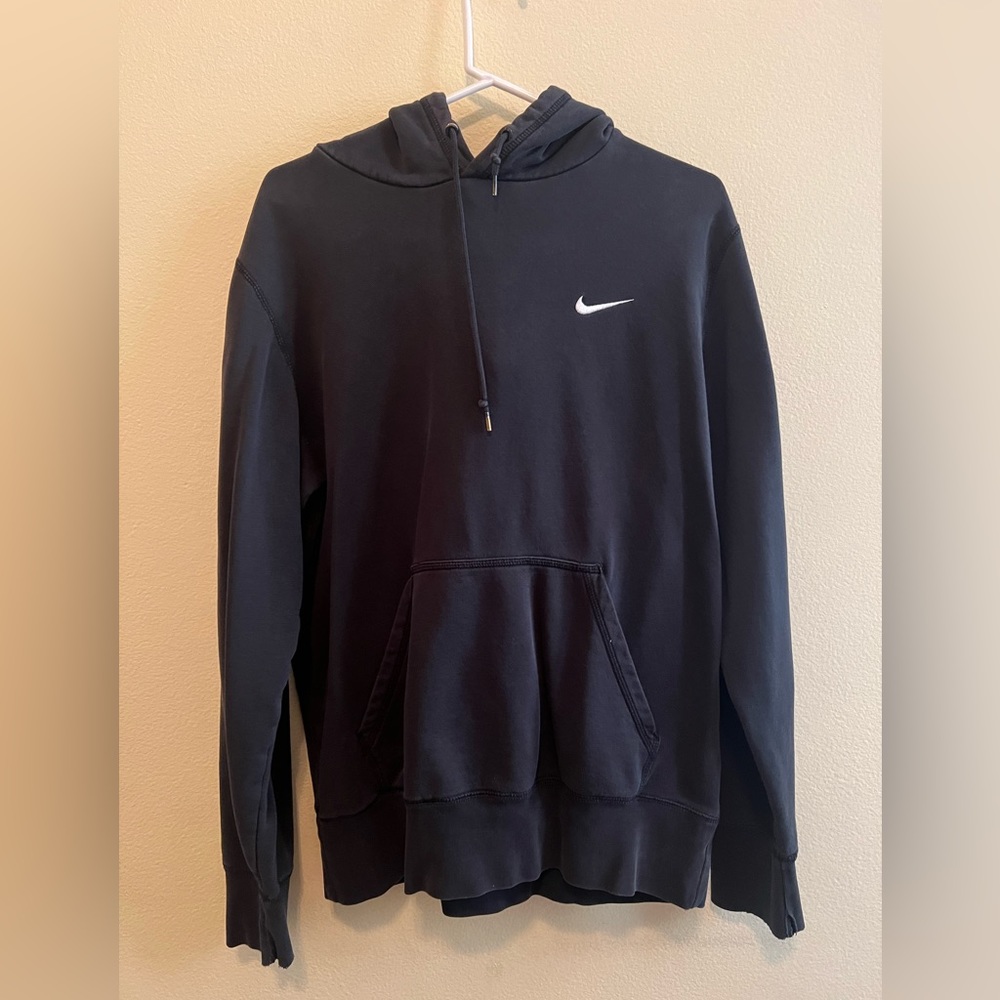 Black Nike hoodie
